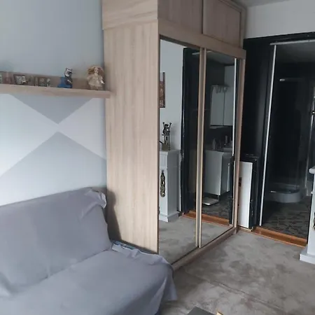 Apartament Laur *